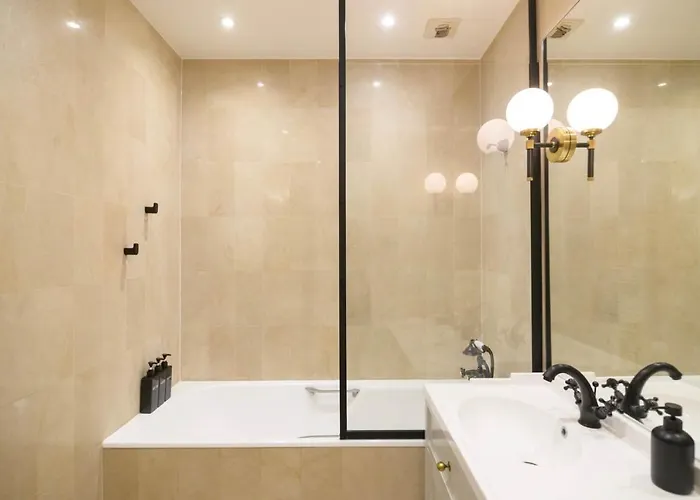 Le Regal Elysees * Париж