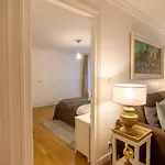 Le Regal Elysees Париж