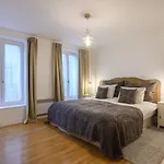 Le Regal Elysees Париж